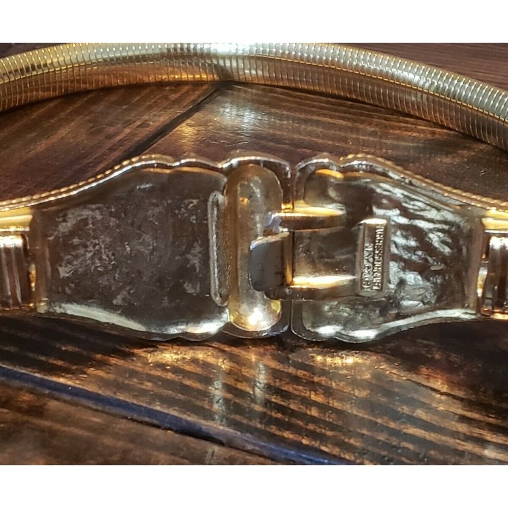 Vintage ACCESSOCRAFT NYC Etruscan gold tone  double heart omega belt - Picture 2 of 6